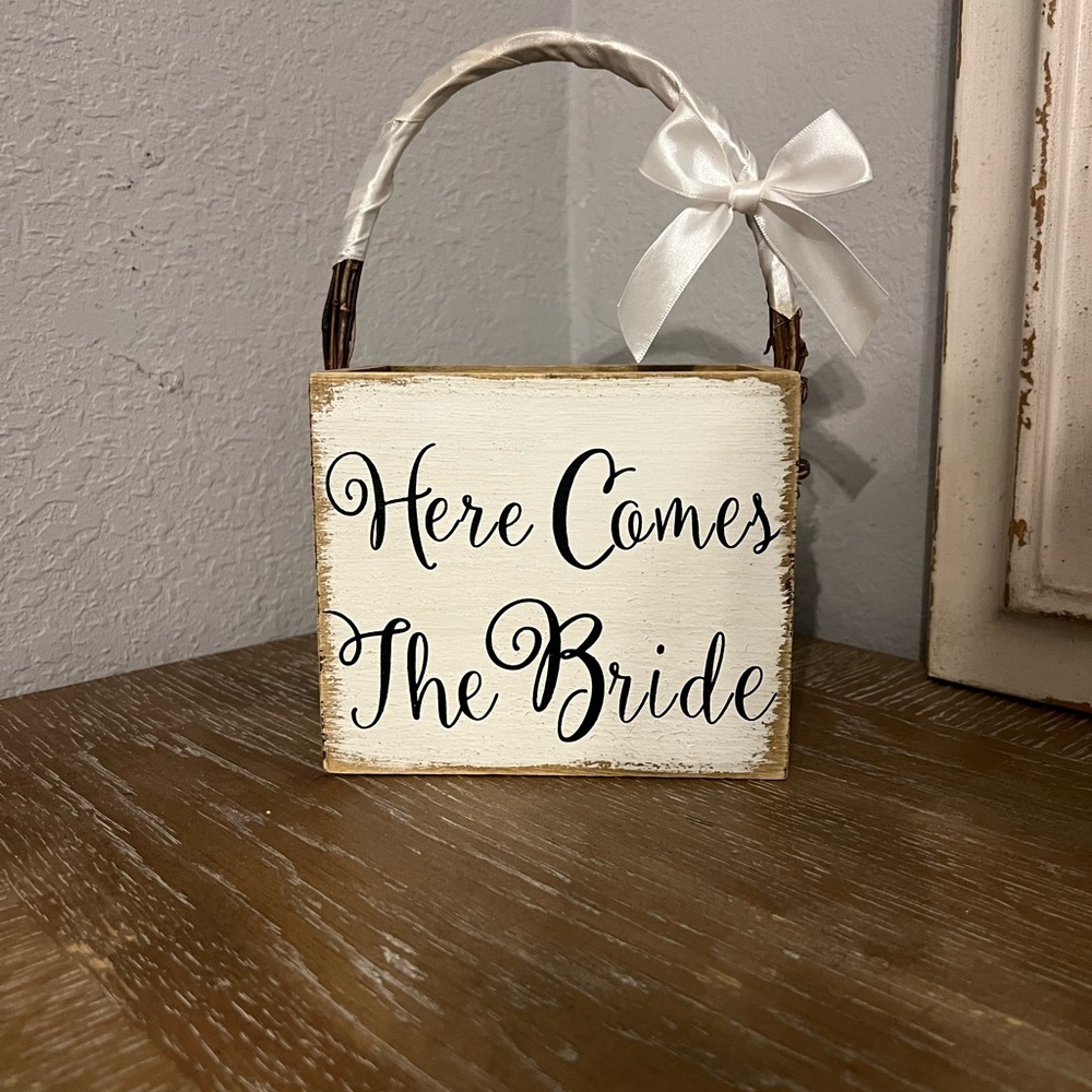New, Here Comes the Bride Flower Girl Basket